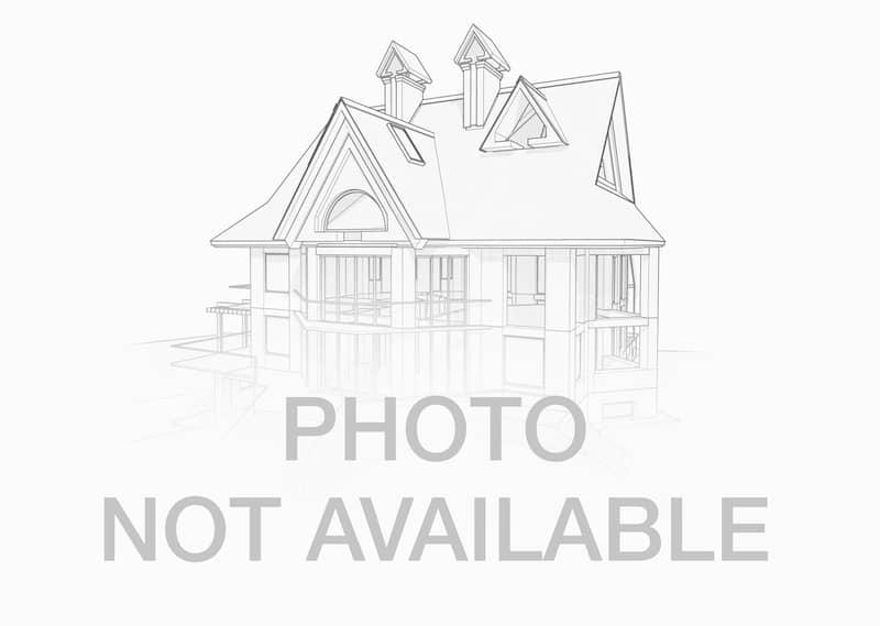 3853 N Janssen Avenue , Chicago, IL 60613